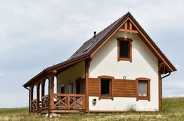 Liberec - mały, piętrowy domek